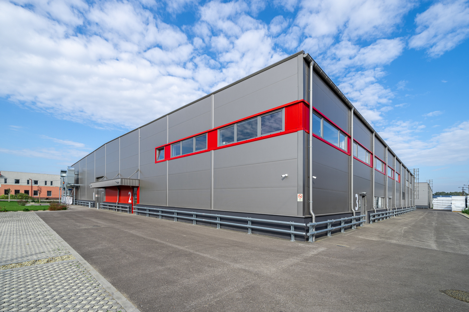 We handed over the plant, warehouse and office buildings of Forintrade Kft. in Dunavarsány.